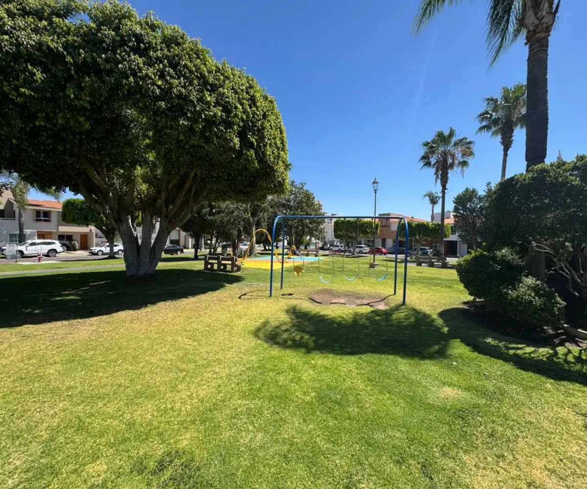 Casa En Venta,Jardín Real,Avenida Santa Margarita S/N, Zapopan, Jalisco 45136, 3 Habitaciones,3 Baños,Avenida Santa Margarita,2,pnT9FXe