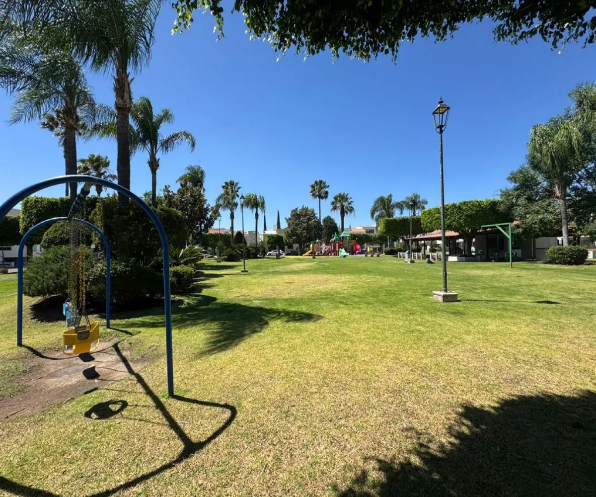 Casa En Venta,Jardín Real,Avenida Santa Margarita S/N, Zapopan, Jalisco 45136, 3 Habitaciones,3 Baños,Avenida Santa Margarita,2,pnT9FXe