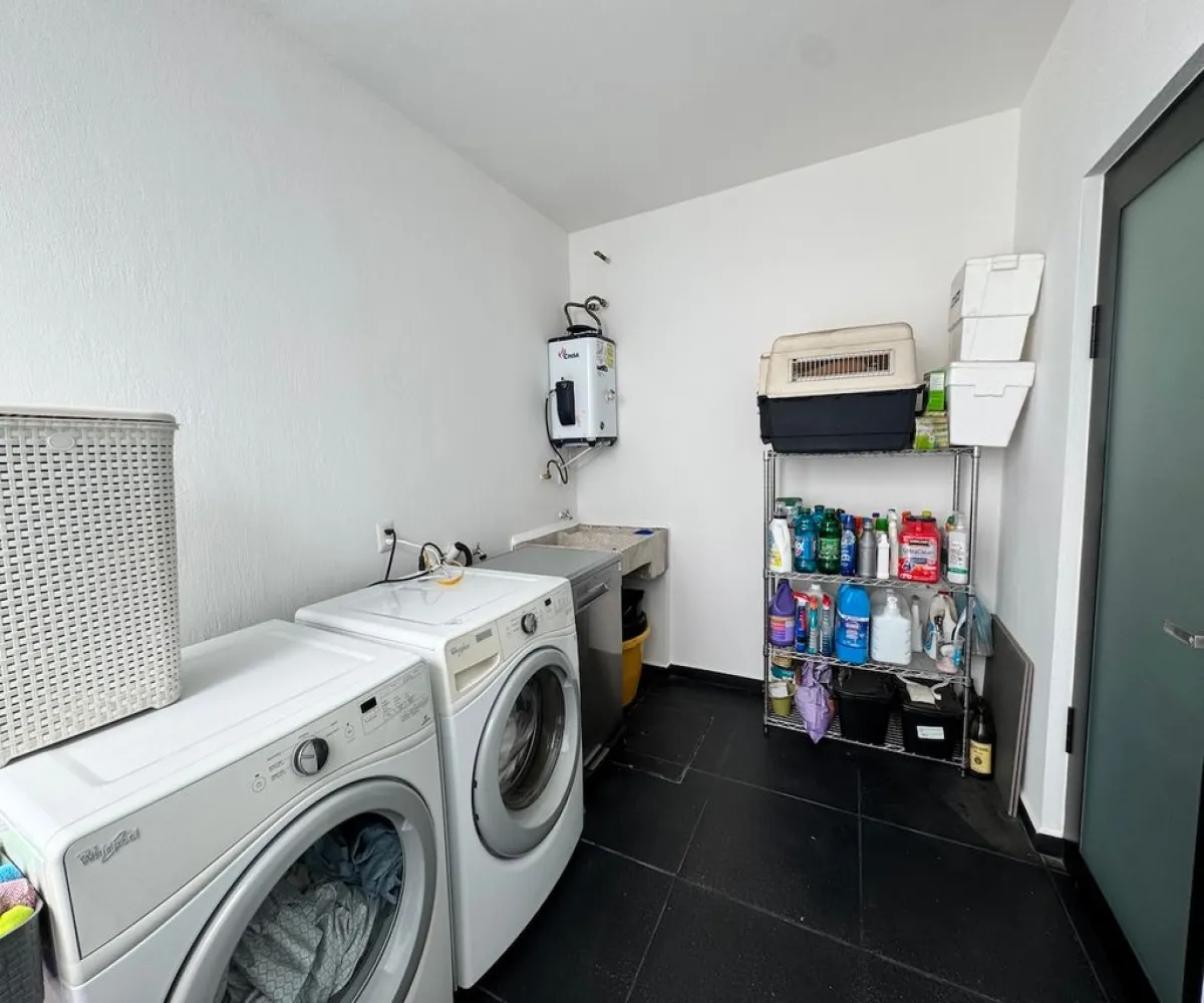 Casa En Venta,La Cima,Avenida de la Mancha 293 312, Zapopan, Jalisco 45134, 4 Habitaciones,4 Baños,Avenida de la Mancha,1,p5xuDu5