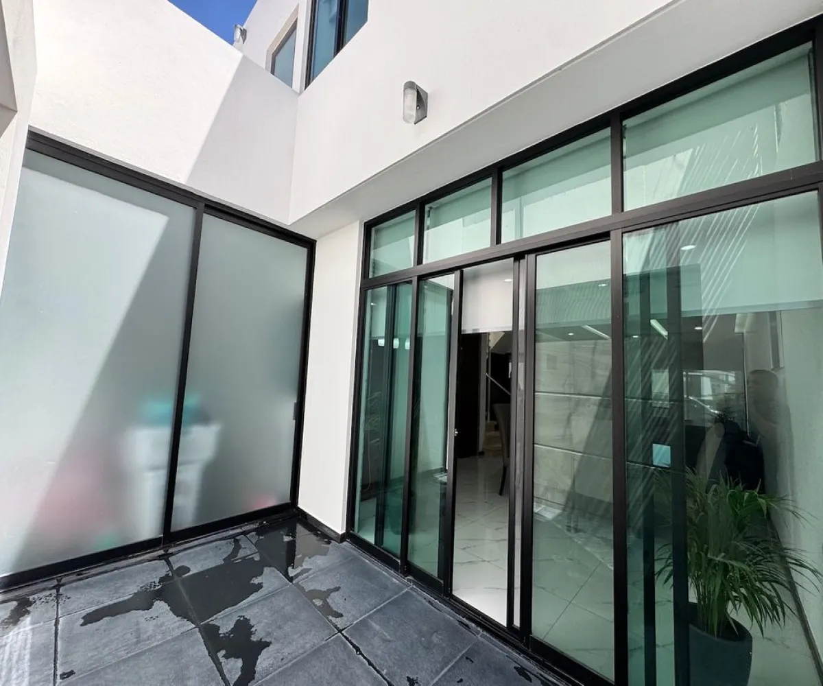 Casa En Venta,La Cima,Avenida de la Mancha 293 312, Zapopan, Jalisco 45134, 4 Habitaciones,4 Baños,Avenida de la Mancha,1,p5xuDu5