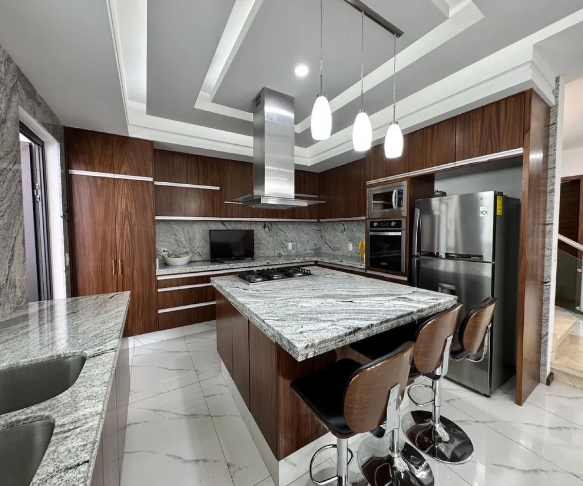 Casa En Venta,La Cima,Avenida de la Mancha 293 312, Zapopan, Jalisco 45134, 4 Habitaciones,4 Baños,Avenida de la Mancha,1,p5xuDu5