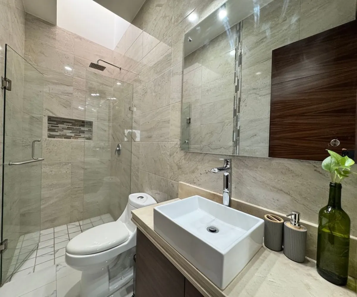 Casa En Venta,La Cima,Avenida de la Mancha 293 312, Zapopan, Jalisco 45134, 4 Habitaciones,4 Baños,Avenida de la Mancha,1,p5xuDu5