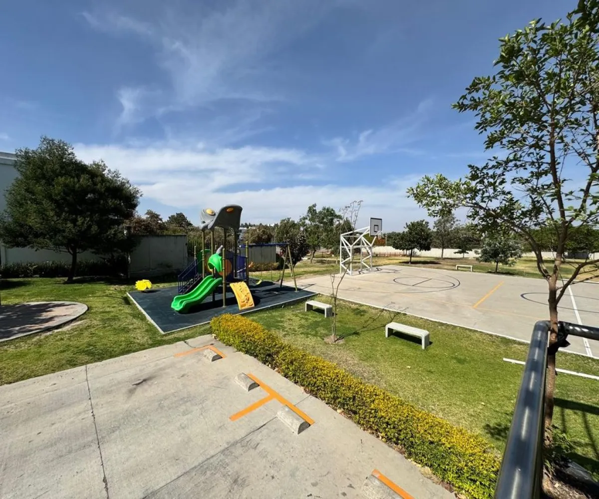 Casa En Venta,La Cima,Avenida de la Mancha 293 312, Zapopan, Jalisco 45134, 4 Habitaciones,4 Baños,Avenida de la Mancha,1,p5xuDu5