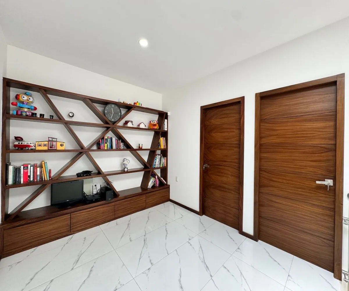 Casa En Venta,La Cima,Avenida de la Mancha 293 312, Zapopan, Jalisco 45134, 4 Habitaciones,4 Baños,Avenida de la Mancha,1,p5xuDu5