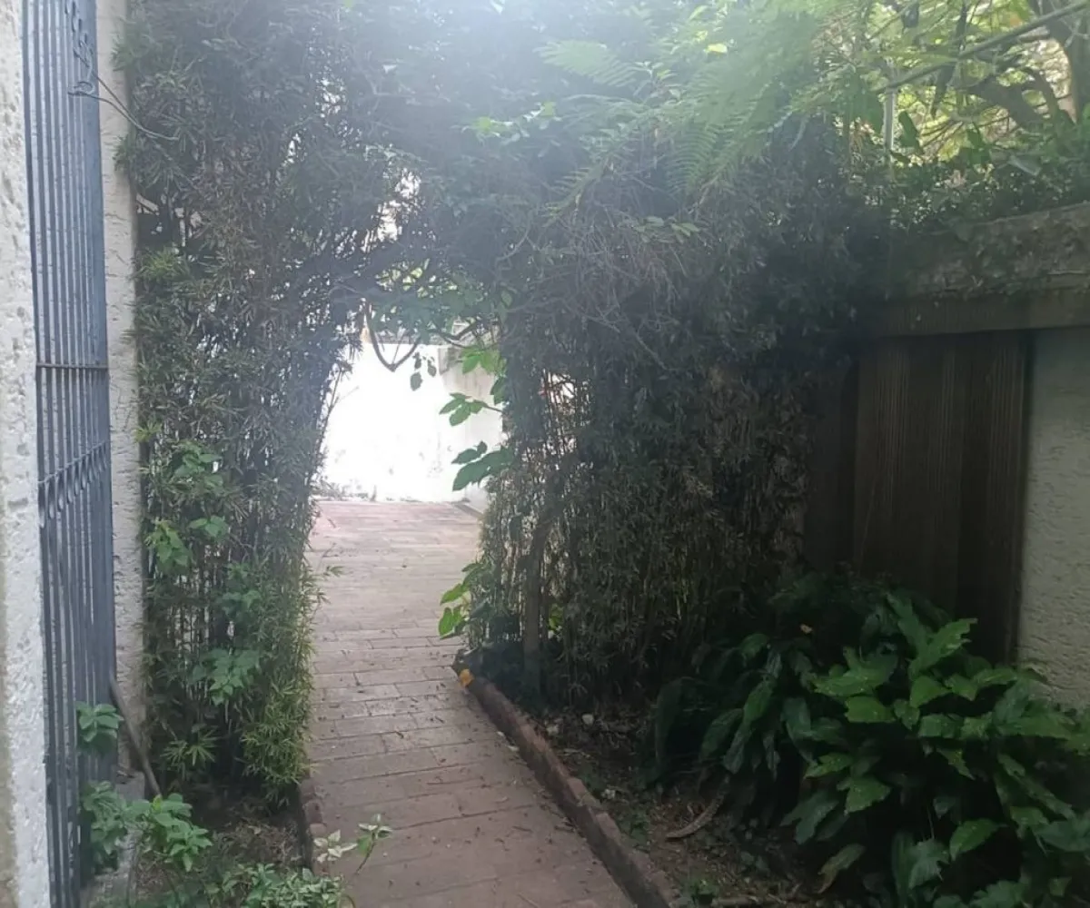 Casa En Venta,Patria,Lago Ginebra 2743, Zapopan, Jalisco 45177, 8 Habitaciones,5 Baños,Lago Ginebra,1,pYroUfJ