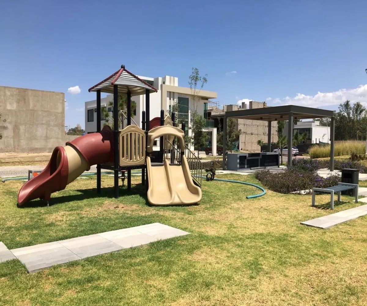 Casa En Venta,Soare,Avenida Paseo del Anochecer 1207 139, Zapopan, Jalisco 45019, 3 Habitaciones,5 Baños,Avenida Paseo del Anochecer,1,ppgVDIq