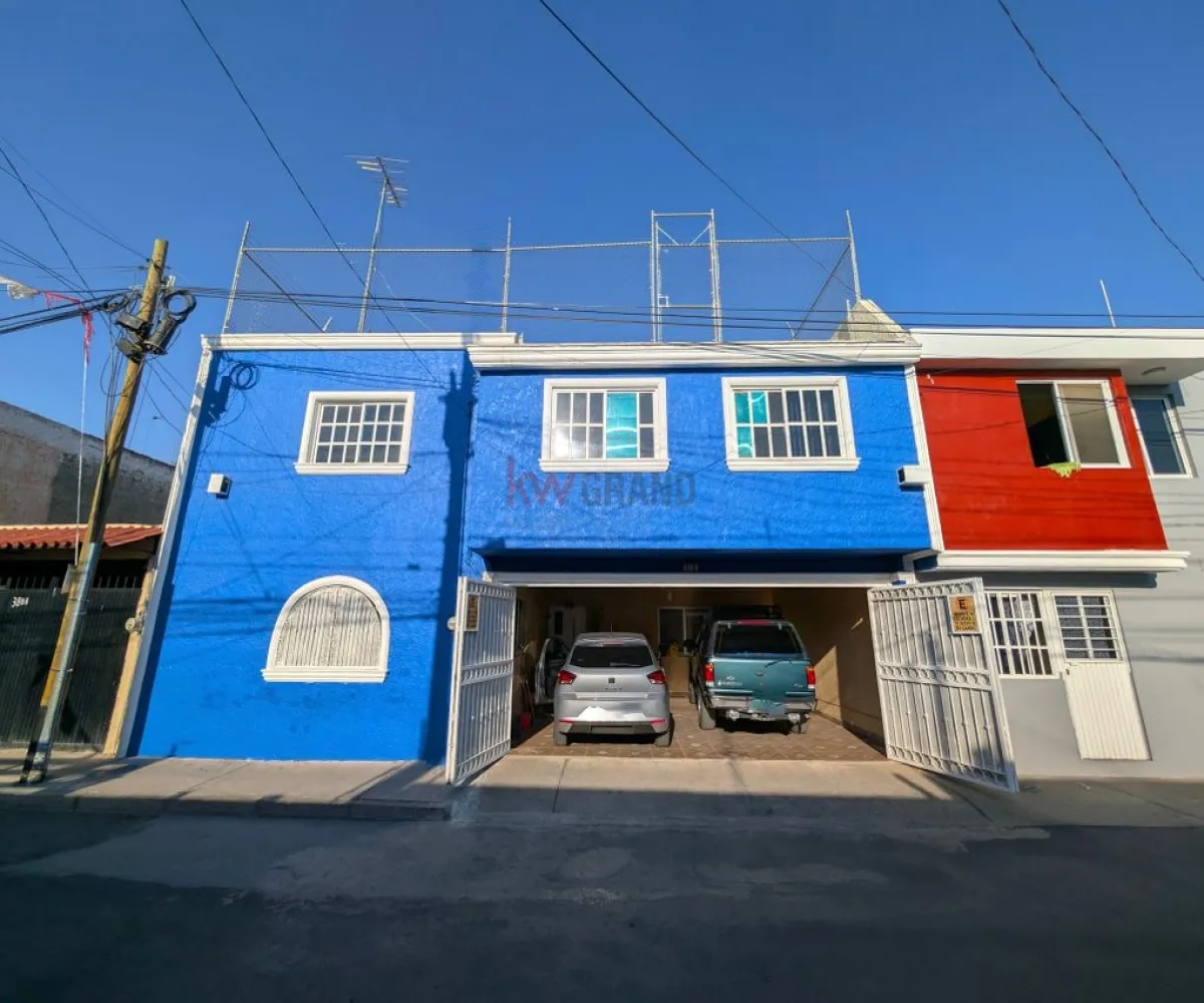 Casa En Venta,El Briseño,C. Playitas 20, Zapopan, Jalisco 45236, 4 Habitaciones,2 Baños,C. Playitas,1,puARxBL