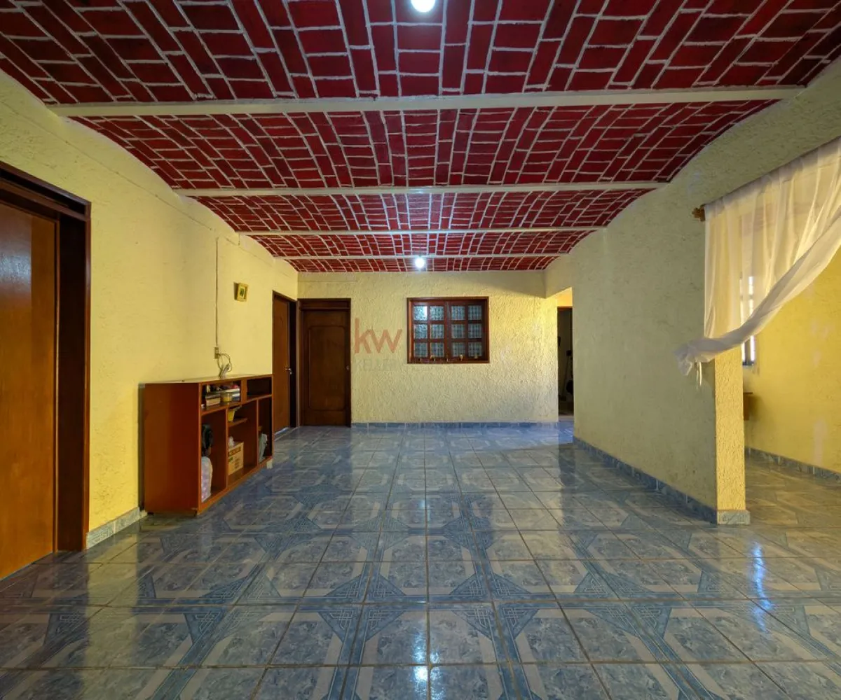 Casa En Venta,El Briseño,C. Playitas 20, Zapopan, Jalisco 45236, 4 Habitaciones,2 Baños,C. Playitas,1,puARxBL