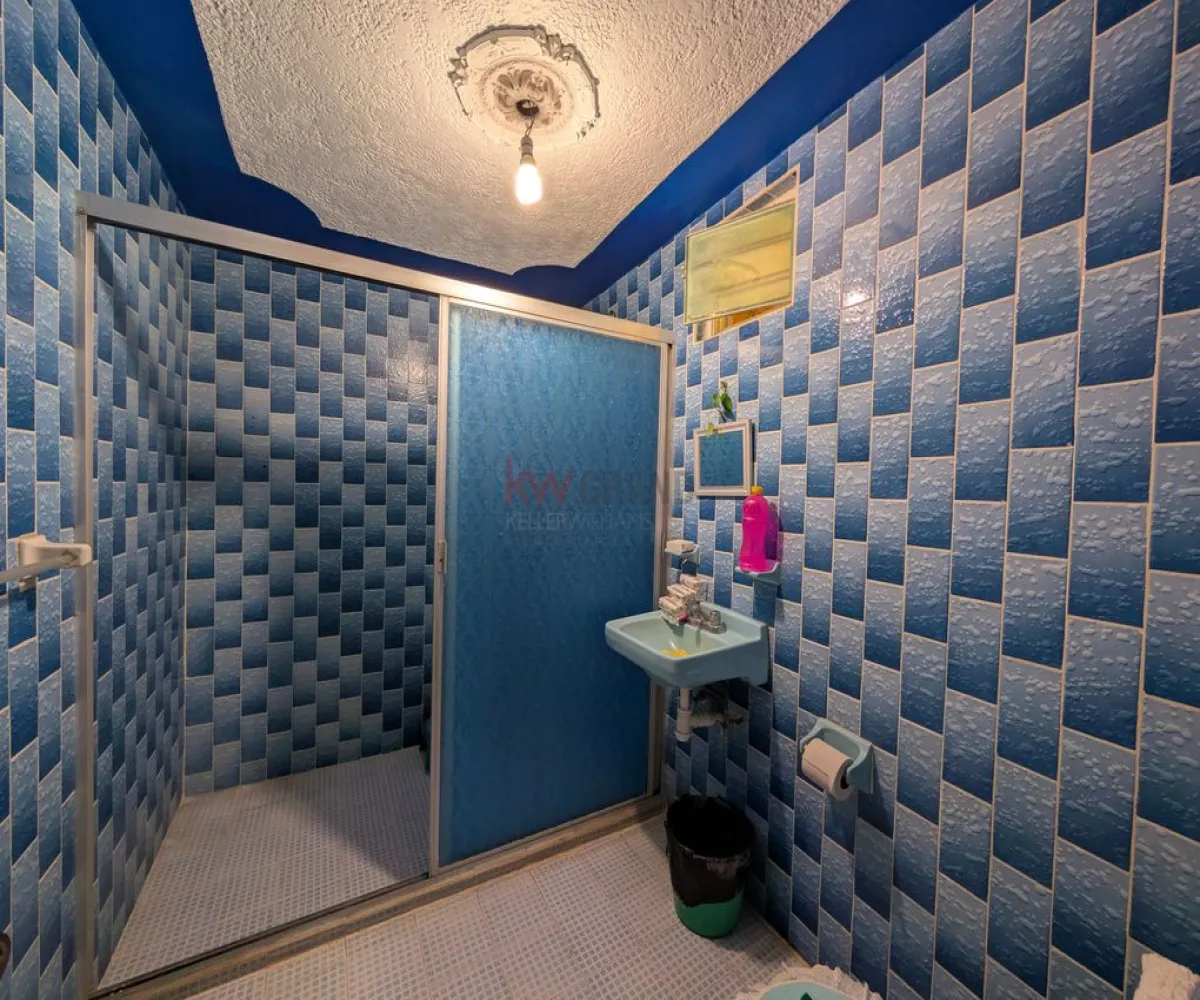 Casa En Venta,El Briseño,C. Playitas 20, Zapopan, Jalisco 45236, 4 Habitaciones,2 Baños,C. Playitas,1,puARxBL