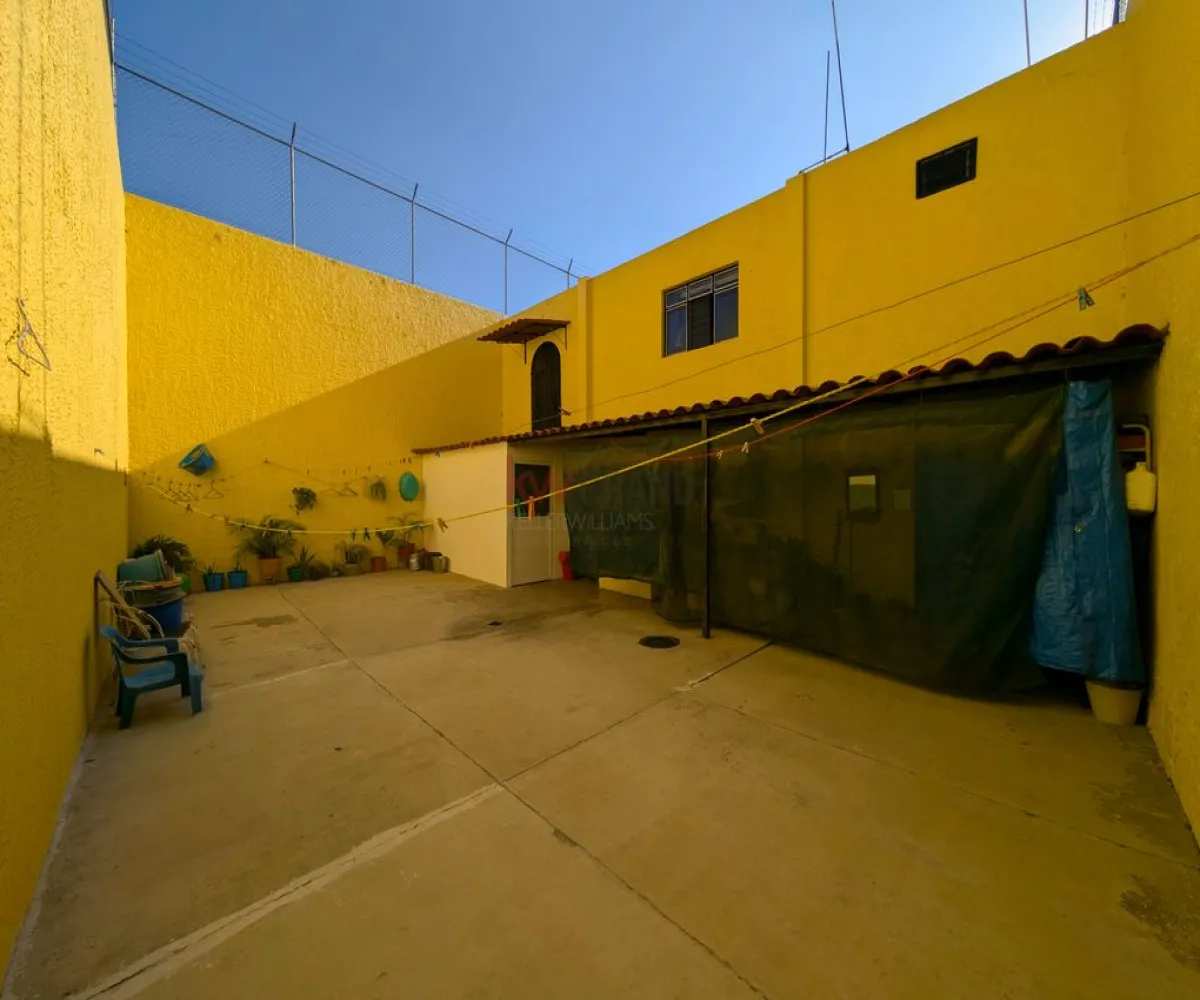 Casa En Venta,El Briseño,C. Playitas 20, Zapopan, Jalisco 45236, 4 Habitaciones,2 Baños,C. Playitas,1,puARxBL