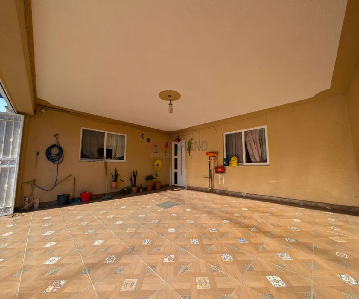 Casa En Venta,El Briseño,C. Playitas 20, Zapopan, Jalisco 45236, 4 Habitaciones,2 Baños,C. Playitas,1,puARxBL