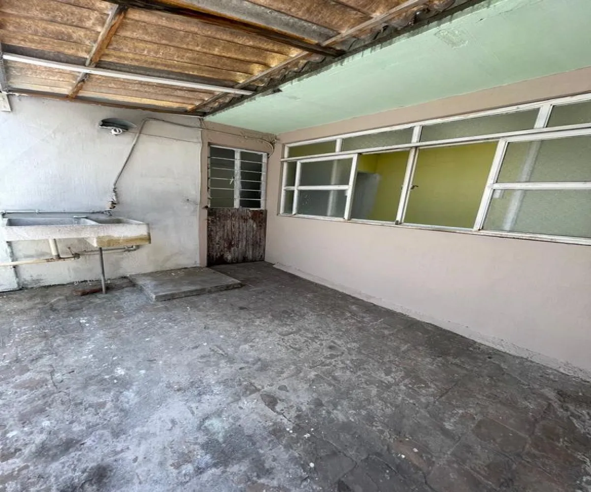 Casa En Venta,San Andrés,Avenida del Chamizal 302, Guadalajara, Jalisco 44810, 3 Habitaciones,1 Baño,Avenida del Chamizal,1,pVm1EHh