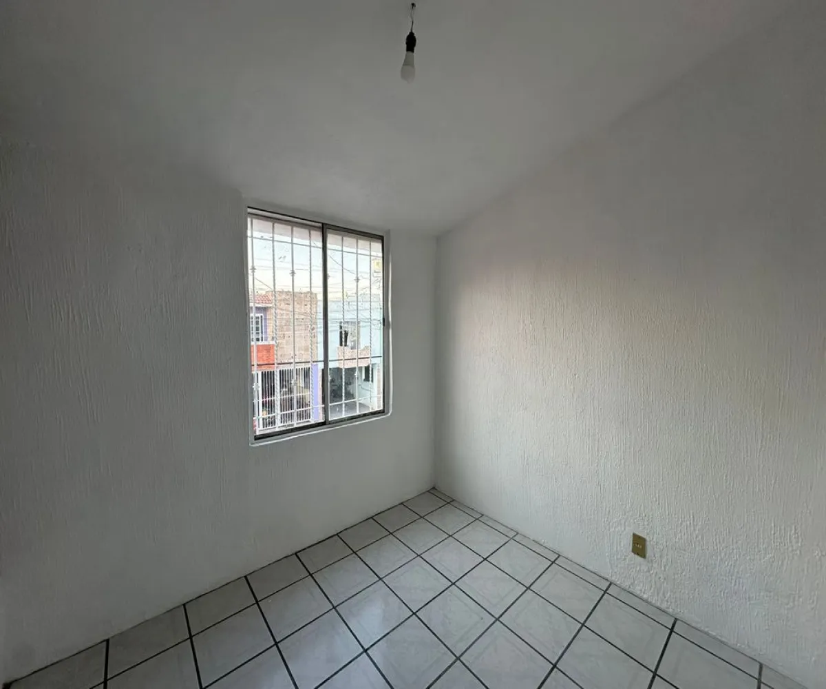 Casa En Venta,Francisco Villa,Av. Torremolinos 434 130, Zapopan, Jalisco 45130, 2 Habitaciones,1 Baño,Av. Torremolinos ,2,pkkCtiS