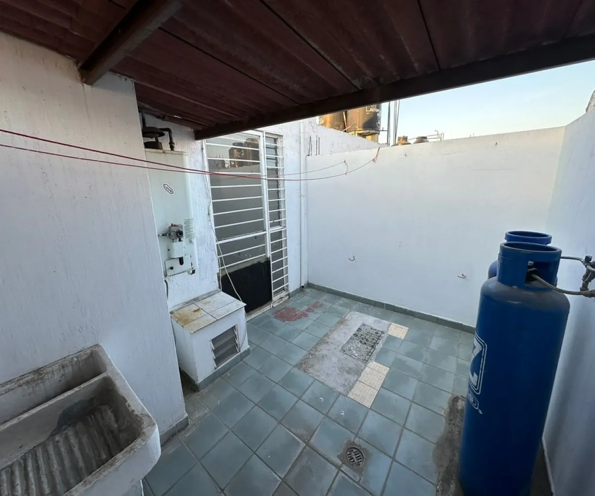 Casa En Venta,Francisco Villa,Av. Torremolinos 434 130, Zapopan, Jalisco 45130, 2 Habitaciones,1 Baño,Av. Torremolinos ,2,pkkCtiS