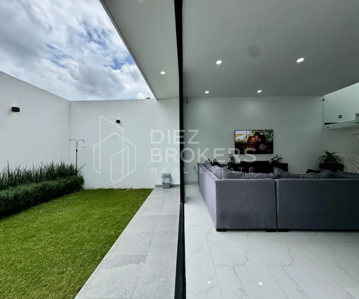 Casa En Venta,Paseo de los Emperadores ,Valle Imperial 40 1, Zapopan, Jalisco 45134, 3 Habitaciones,3 Baños,Valle Imperial ,1,p5pVrjH