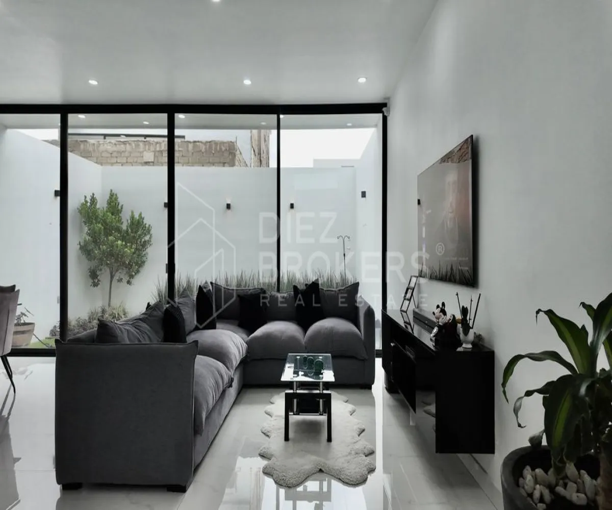 Casa En Venta,Paseo de los Emperadores ,Valle Imperial 40 1, Zapopan, Jalisco 45134, 3 Habitaciones,3 Baños,Valle Imperial ,1,p5pVrjH