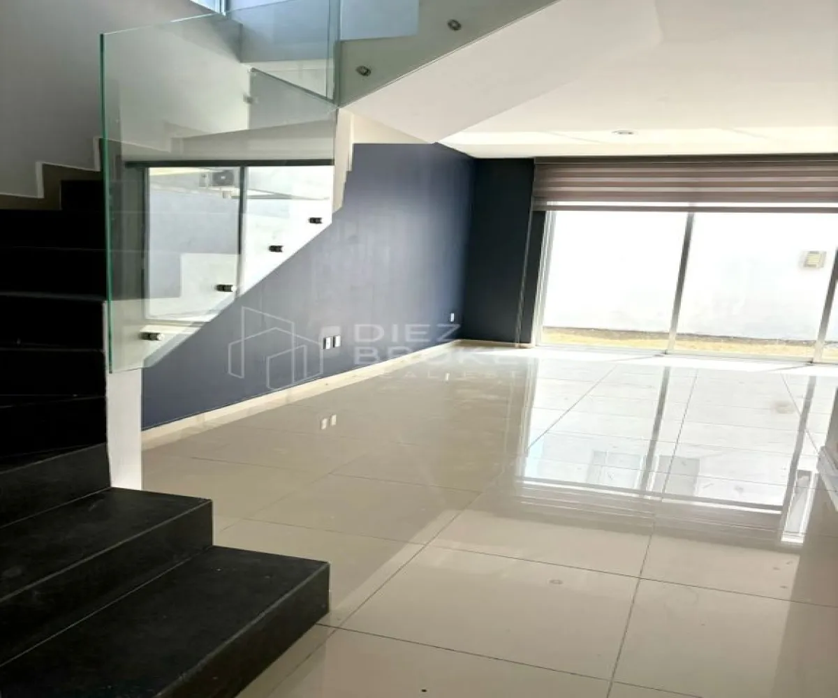 Casa En Venta,San Agustin,Francisco I. Madero 671, San Pedro Tlaquepaque, Jalisco 45645, 4 Habitaciones,3 Baños,Francisco I. Madero,1,p8rT1x2