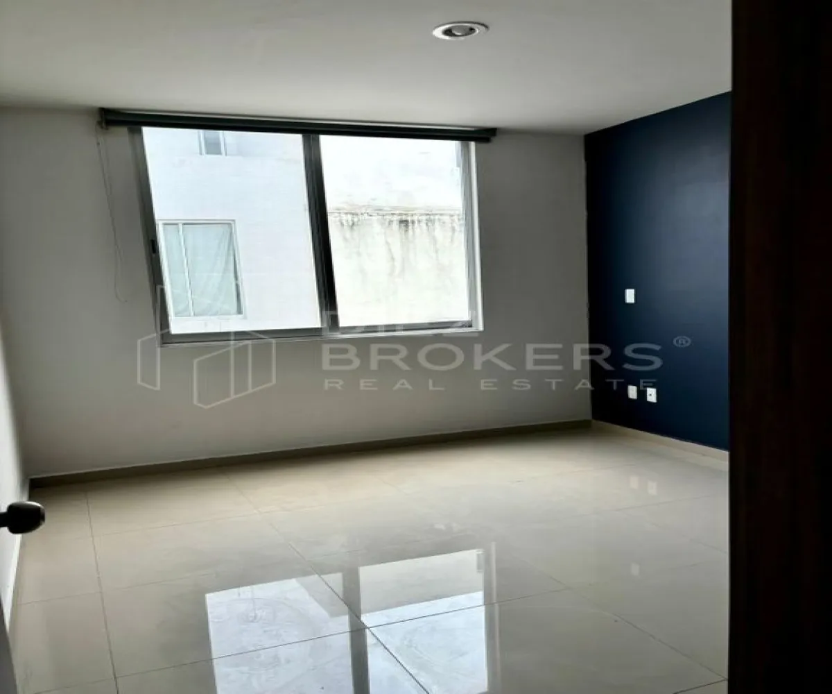 Casa En Venta,San Agustin,Francisco I. Madero 671, San Pedro Tlaquepaque, Jalisco 45645, 4 Habitaciones,3 Baños,Francisco I. Madero,1,p8rT1x2
