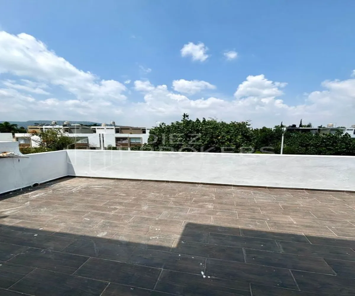 Casa En Venta,Santa Anita,Los espinos residencial 671, Tlajomulco de Zúñiga, Jalisco 45645, 4 Habitaciones,3 Baños,Los espinos residencial ,1,p9edjY2