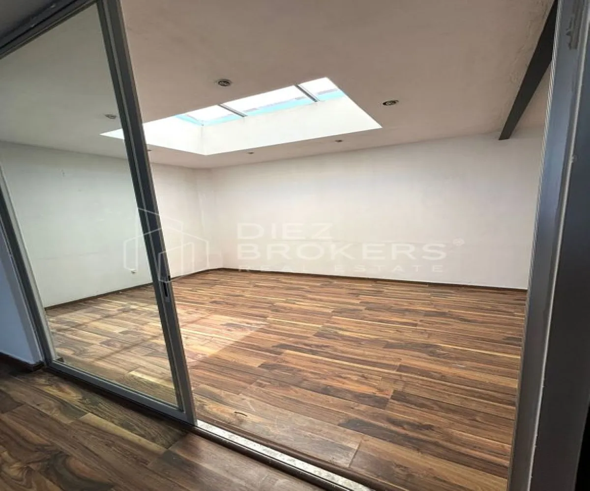 Casa En Venta,Santa Anita,Los espinos residencial 671, Tlajomulco de Zúñiga, Jalisco 45645, 4 Habitaciones,3 Baños,Los espinos residencial ,1,p9edjY2