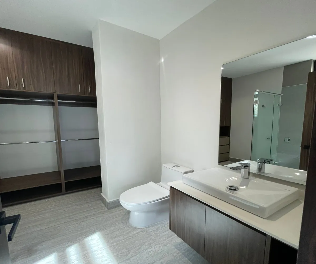 Casa En Venta,Valle Imperial,Paseo de los emperadores 400 146, Zapopan, Jalisco 45134, 3 Habitaciones,4 Baños,Paseo de los emperadores,2,723223