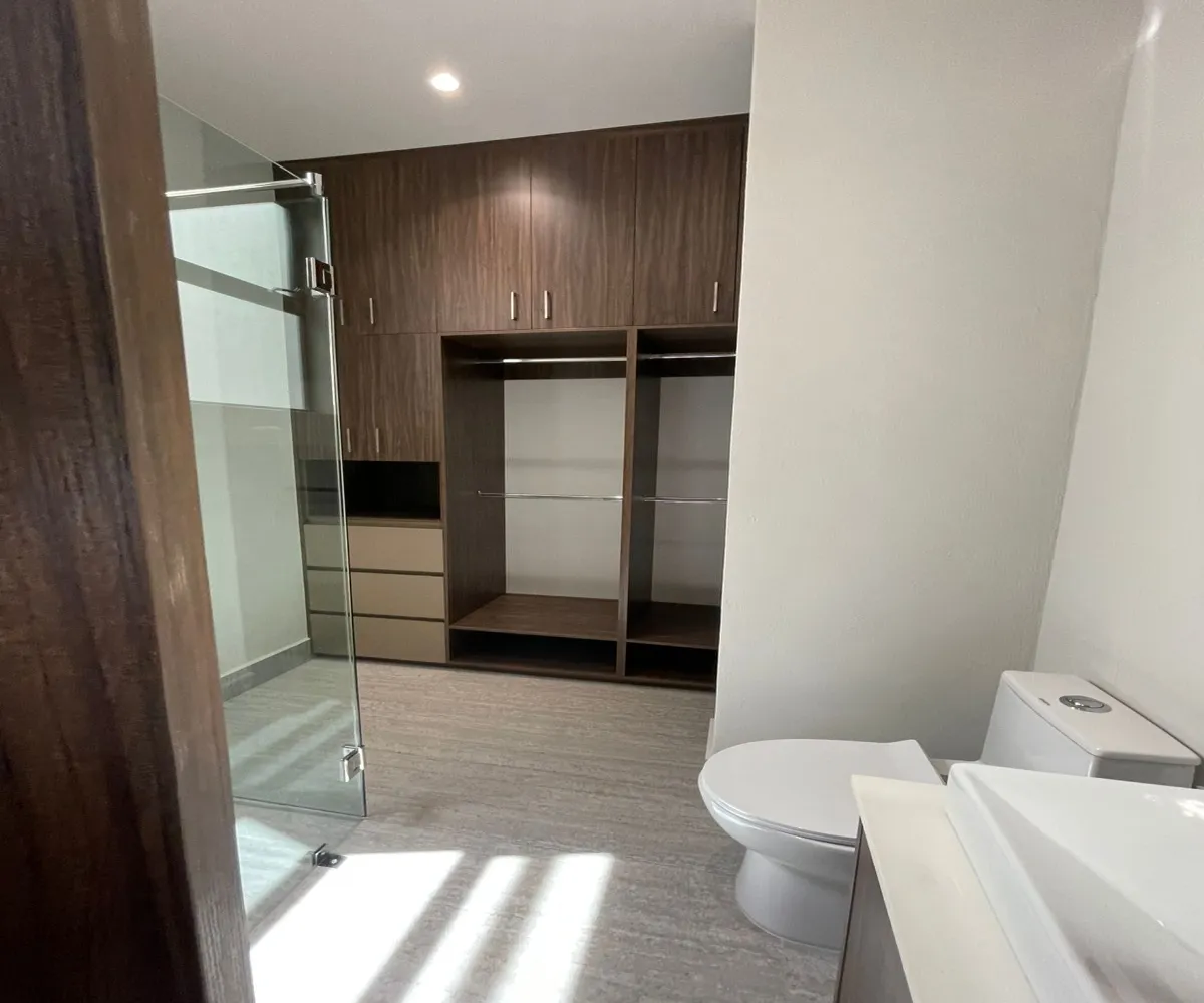 Casa En Venta,Valle Imperial,Paseo de los emperadores 400 146, Zapopan, Jalisco 45134, 3 Habitaciones,4 Baños,Paseo de los emperadores,2,723223