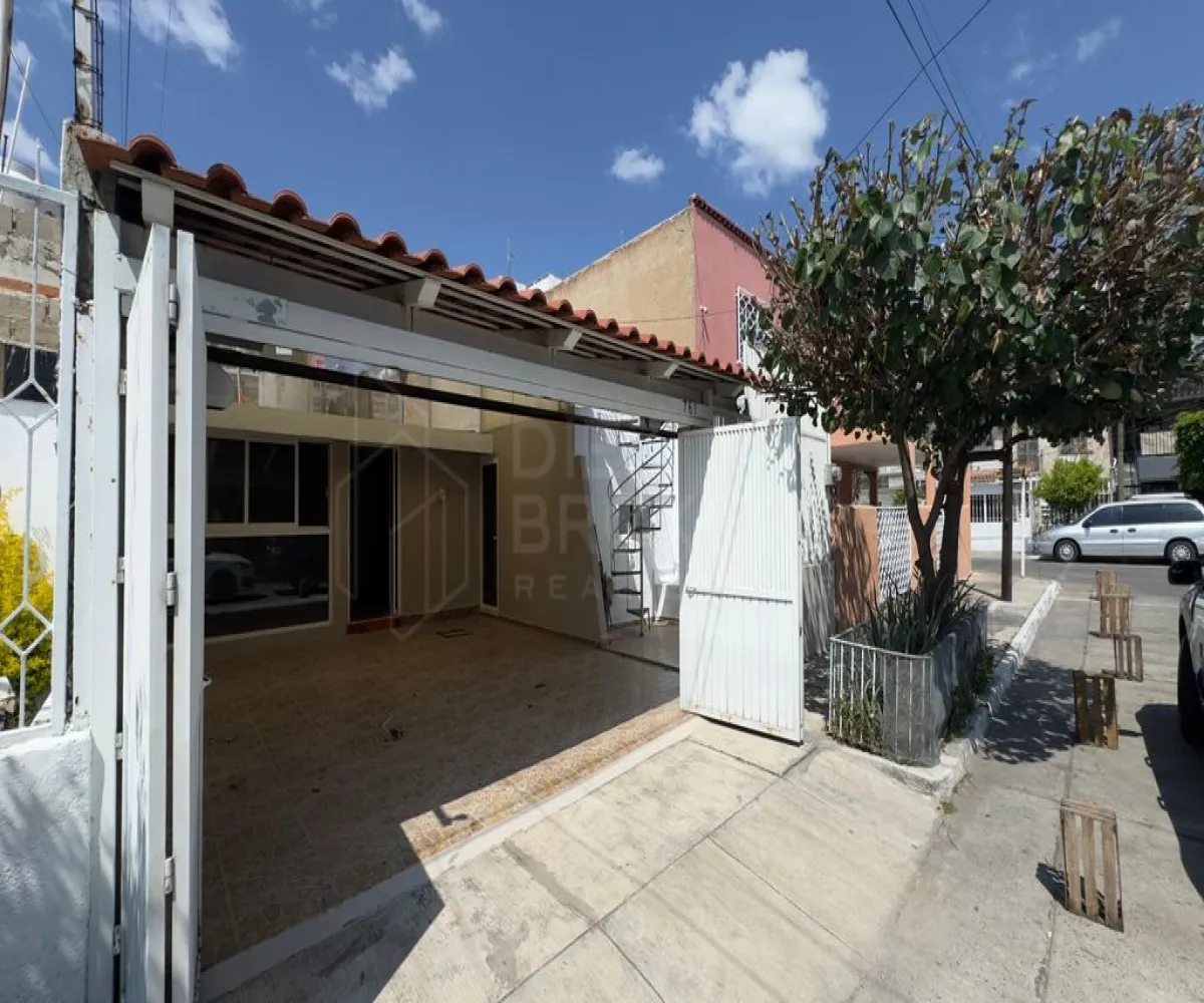 Casa En Venta,Rinconadas Del Auditorio,Gimnasia 761, Zapopan, Jalisco 45180, 3 Habitaciones,1 Baño,Gimnasia,1,pJyiMTS Casa En Venta,Rinconadas Del Auditorio,Gimnasia 761, Zapopan, Jalisco 45180, 3 Habitaciones,1 Baño,Gimnasia,1,pJyiMTS