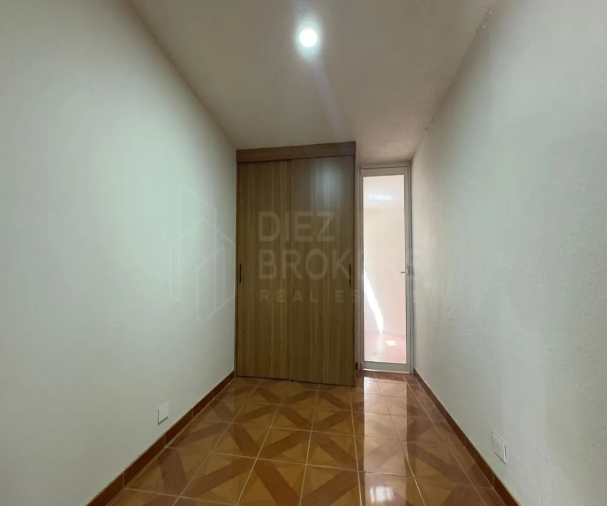 Casa En Venta,Rinconadas Del Auditorio,Gimnasia 761, Zapopan, Jalisco 45180, 3 Habitaciones,1 Baño,Gimnasia,1,pJyiMTS Casa En Venta,Rinconadas Del Auditorio,Gimnasia 761, Zapopan, Jalisco 45180, 3 Habitaciones,1 Baño,Gimnasia,1,pJyiMTS