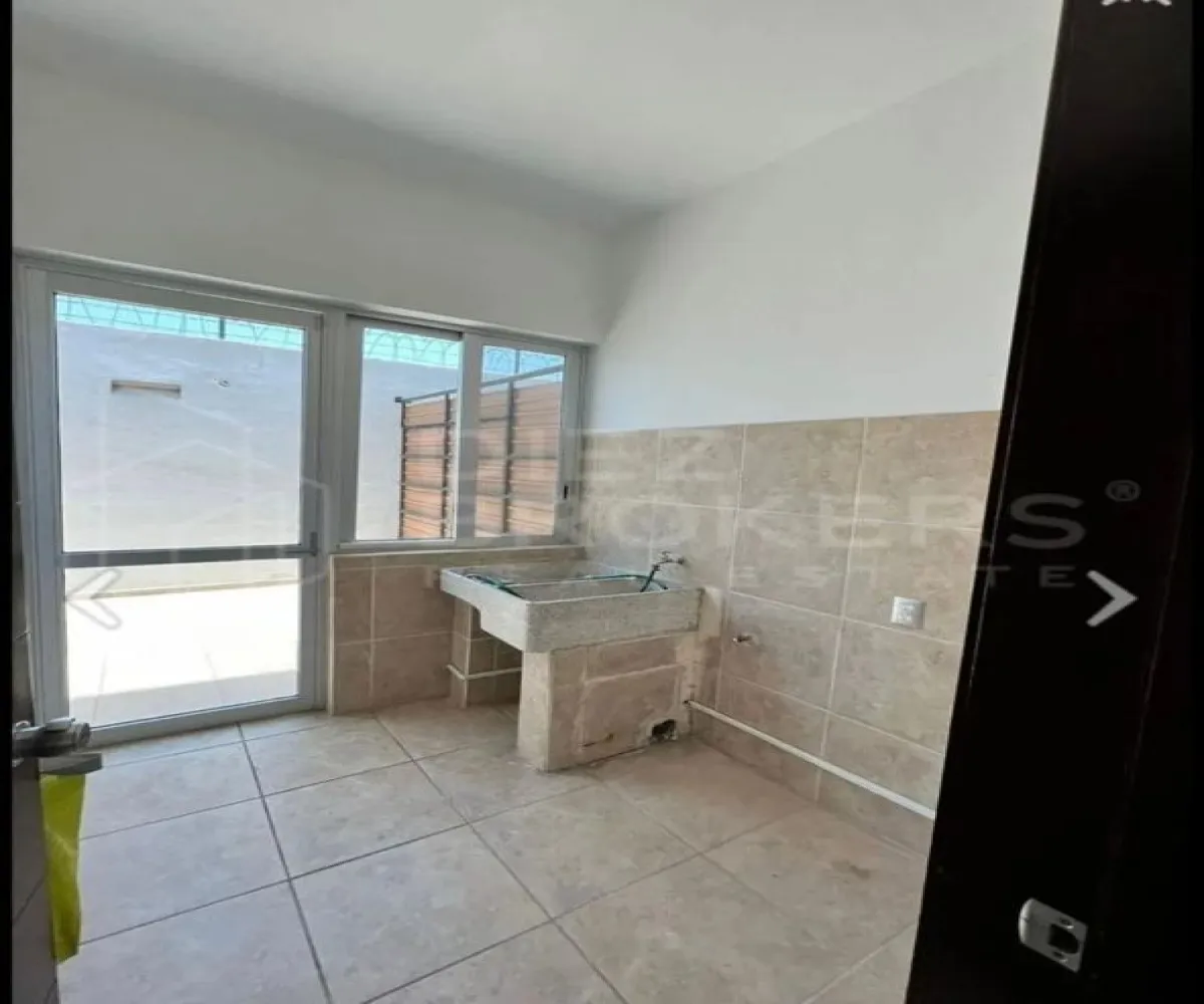 Casa En Venta,Centro,Senderos de Monte Verde 0 0, Tlajomulco de Zúñiga, Jalisco 45640, 3 Habitaciones,4 Baños,Senderos de Monte Verde,1,pS9oXeL Casa En Venta,Centro,Senderos de Monte Verde 0 0, Tlajomulco de Zúñiga, Jalisco 45640, 3 Habitaciones,4 Baños,Senderos de Monte Verde,1,pS9oXeL