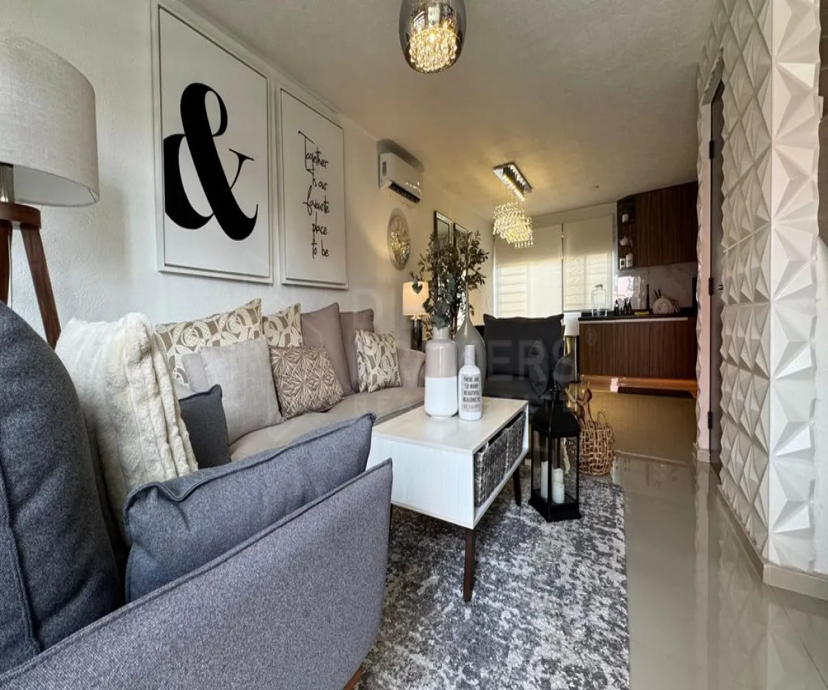 Casa En Venta,Vista Sur,Avenida Vista Oriente 1615, Tlajomulco de Zúñiga, Jalisco 45640, 2 Habitaciones,1 Baño,Avenida Vista Oriente,2,pSl4EpQ