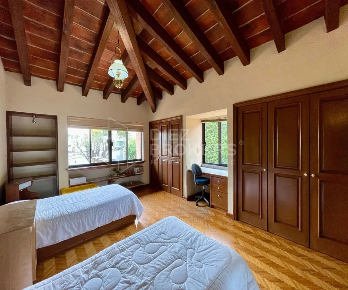 Casa En Venta,Las Fuentes,circunvalación norte 209, Zapopan, Jalisco 45070, 6 Habitaciones,6 Baños,circunvalación norte,1,pfDIbnA