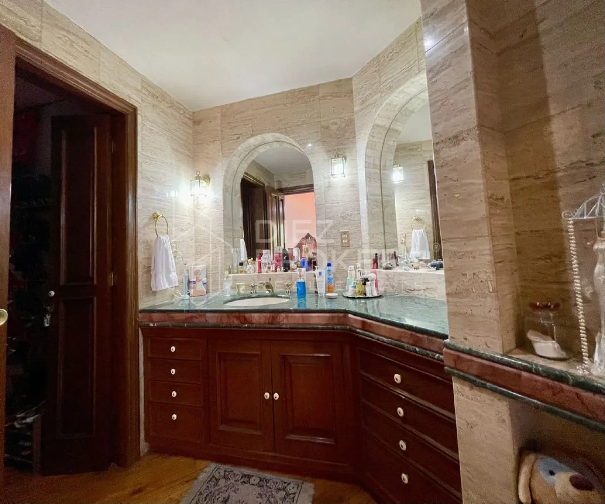 Casa En Venta,Las Fuentes,circunvalación norte 209, Zapopan, Jalisco 45070, 6 Habitaciones,6 Baños,circunvalación norte,1,pfDIbnA