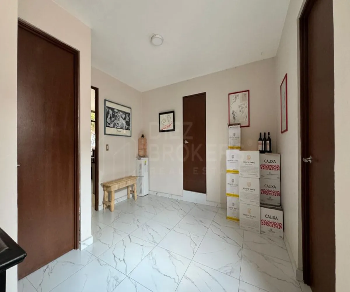 Casa En Venta,Ladron De Guevara,Calle Victoriano Salado Álvarez 312, Guadalajara, Jalisco 44600, 3 Habitaciones,3 Baños,Calle Victoriano Salado Álvarez,2,pg4Emej Casa En Venta,Ladron De Guevara,Calle Victoriano Salado Álvarez 312, Guadalajara, Jalisco 44600, 3 Habitaciones,3 Baños,Calle Victoriano Salado Álvarez,2,pg4Emej