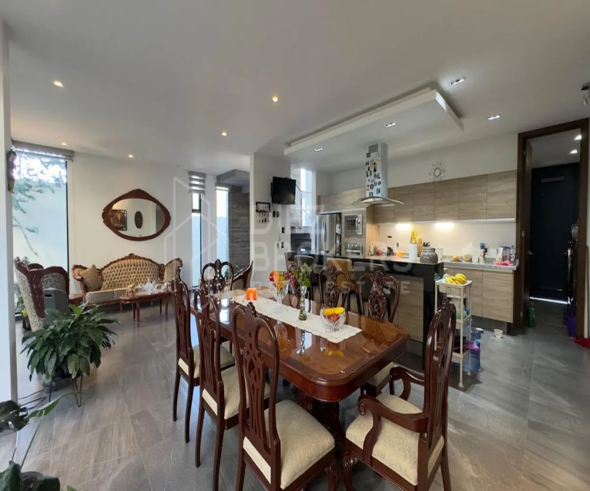 Casa En Venta,Mariano Otero,Prolongación Mariano Otero S/N, Zapopan, Jalisco 45067, 3 Habitaciones,4 Baños,Prolongación Mariano Otero,1,pwwPf6L