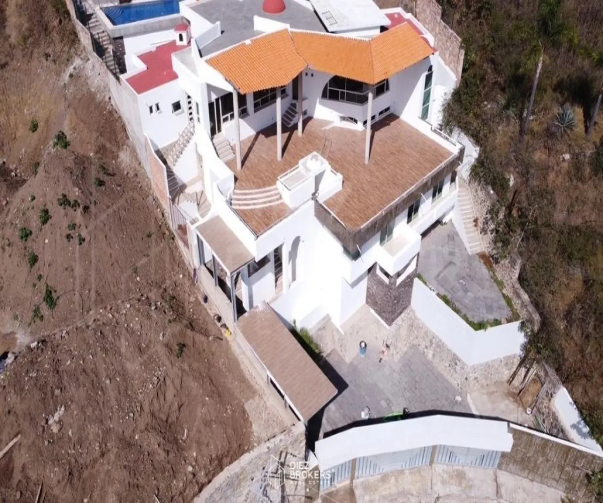 Casa En Venta,San Juan Cosalá,Pancho Gonzalez 8a, Jocotepec, Jalisco 45820, 5 Habitaciones,5 Baños,Pancho Gonzalez,9,pEN6zvg Casa En Venta,San Juan Cosalá,Pancho Gonzalez 8a, Jocotepec, Jalisco 45820, 5 Habitaciones,5 Baños,Pancho Gonzalez,9,pEN6zvg