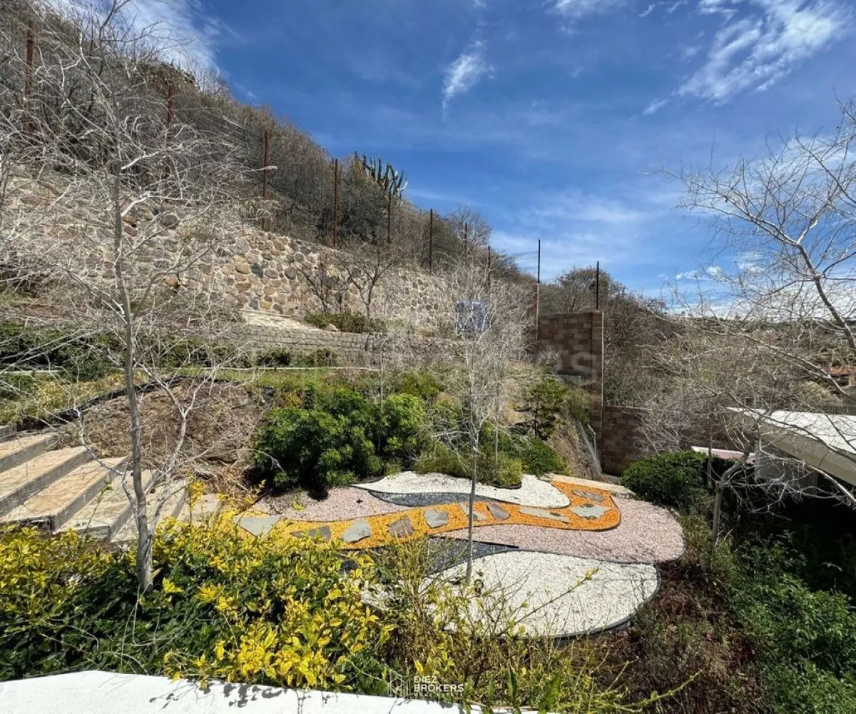 Casa En Venta,San Juan Cosalá,Pancho Gonzalez 8a, Jocotepec, Jalisco 45820, 5 Habitaciones,5 Baños,Pancho Gonzalez,9,pEN6zvg Casa En Venta,San Juan Cosalá,Pancho Gonzalez 8a, Jocotepec, Jalisco 45820, 5 Habitaciones,5 Baños,Pancho Gonzalez,9,pEN6zvg