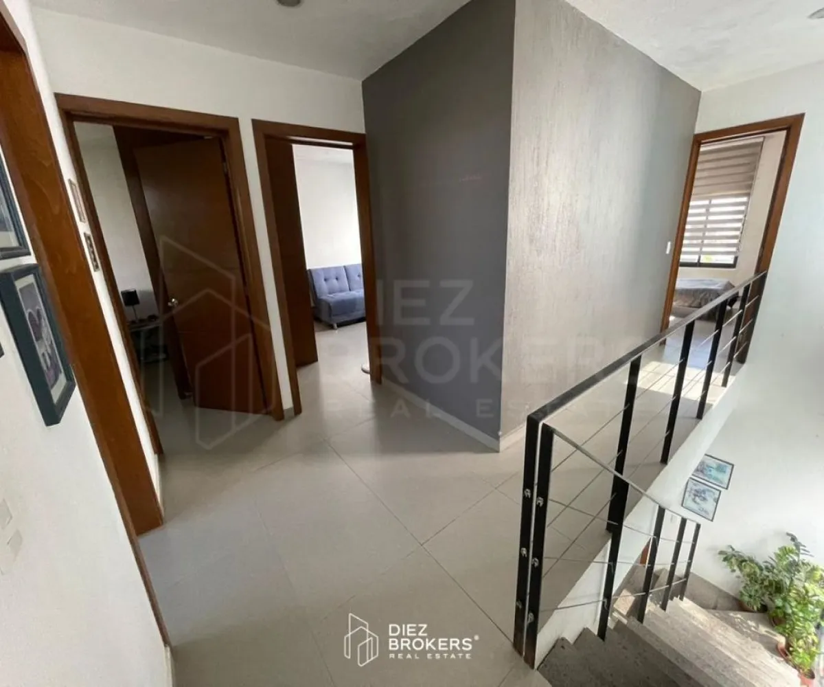 Casa En Venta,Bosques Vallarta,Del Bosque 50, Zapopan, Jalisco 45222, 4 Habitaciones,2 Baños,Del Bosque,3,pHOtr6S Casa En Venta,Bosques Vallarta,Del Bosque 50, Zapopan, Jalisco 45222, 4 Habitaciones,2 Baños,Del Bosque,3,pHOtr6S