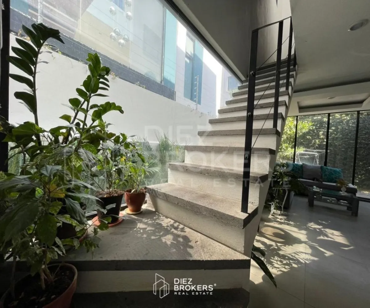 Casa En Venta,Bosques Vallarta,Del Bosque 50, Zapopan, Jalisco 45222, 4 Habitaciones,2 Baños,Del Bosque,3,pHOtr6S Casa En Venta,Bosques Vallarta,Del Bosque 50, Zapopan, Jalisco 45222, 4 Habitaciones,2 Baños,Del Bosque,3,pHOtr6S