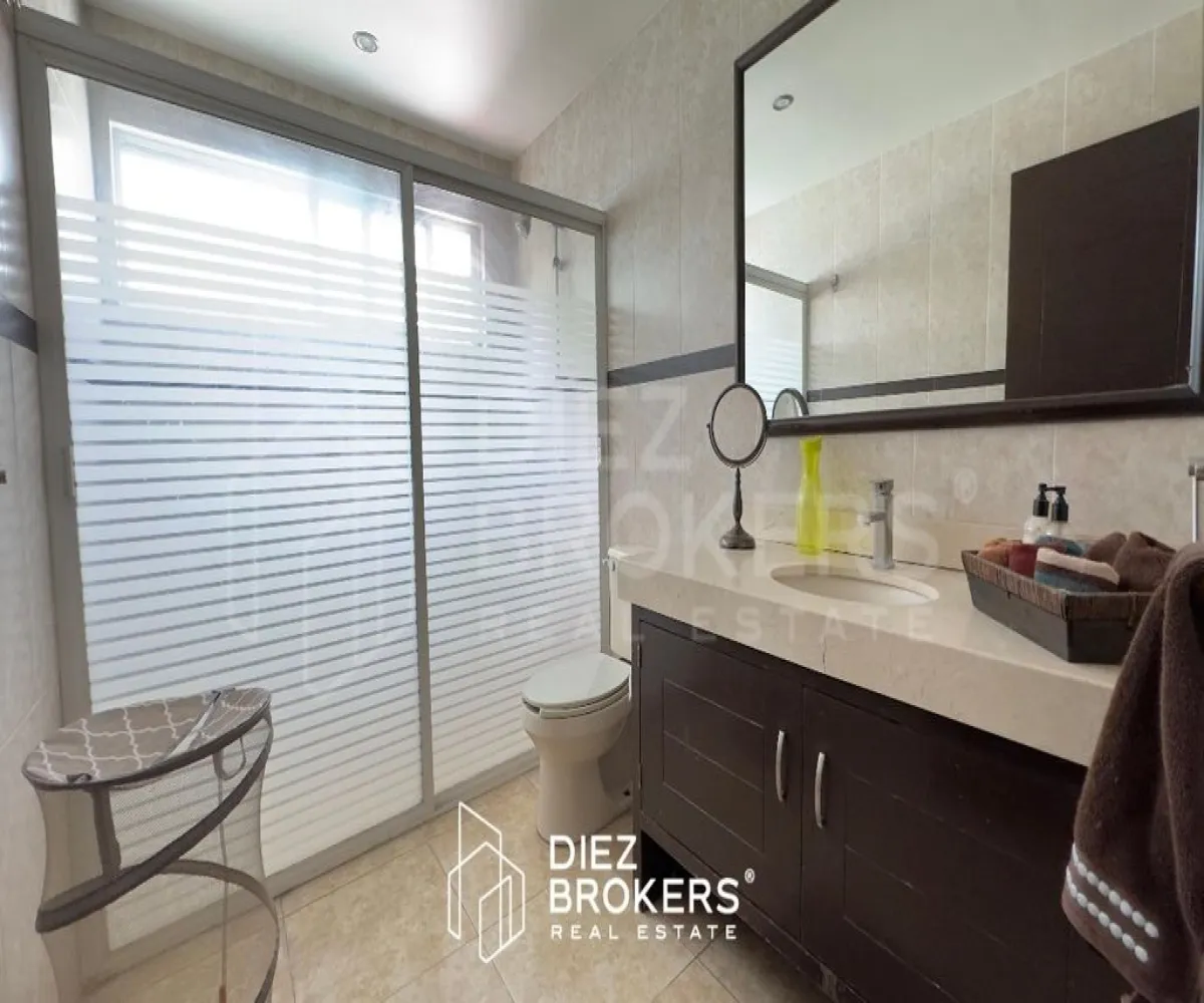 Casa En Venta,Camino Real,Santa Teresa de Jesus 620, Zapopan, Jalisco 45040, 3 Habitaciones,3 Baños,Santa Teresa de Jesus,2,pKgFzqc Casa En Venta,Camino Real,Santa Teresa de Jesus 620, Zapopan, Jalisco 45040, 3 Habitaciones,3 Baños,Santa Teresa de Jesus,2,pKgFzqc