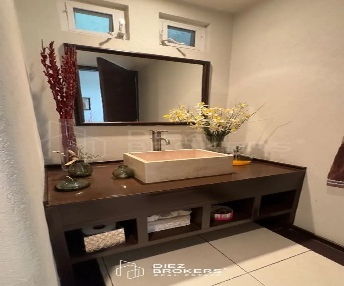 Casa En Venta,Camino Real,Santa Teresa de Jesus 620, Zapopan, Jalisco 45040, 3 Habitaciones,3 Baños,Santa Teresa de Jesus,2,pKgFzqc Casa En Venta,Camino Real,Santa Teresa de Jesus 620, Zapopan, Jalisco 45040, 3 Habitaciones,3 Baños,Santa Teresa de Jesus,2,pKgFzqc