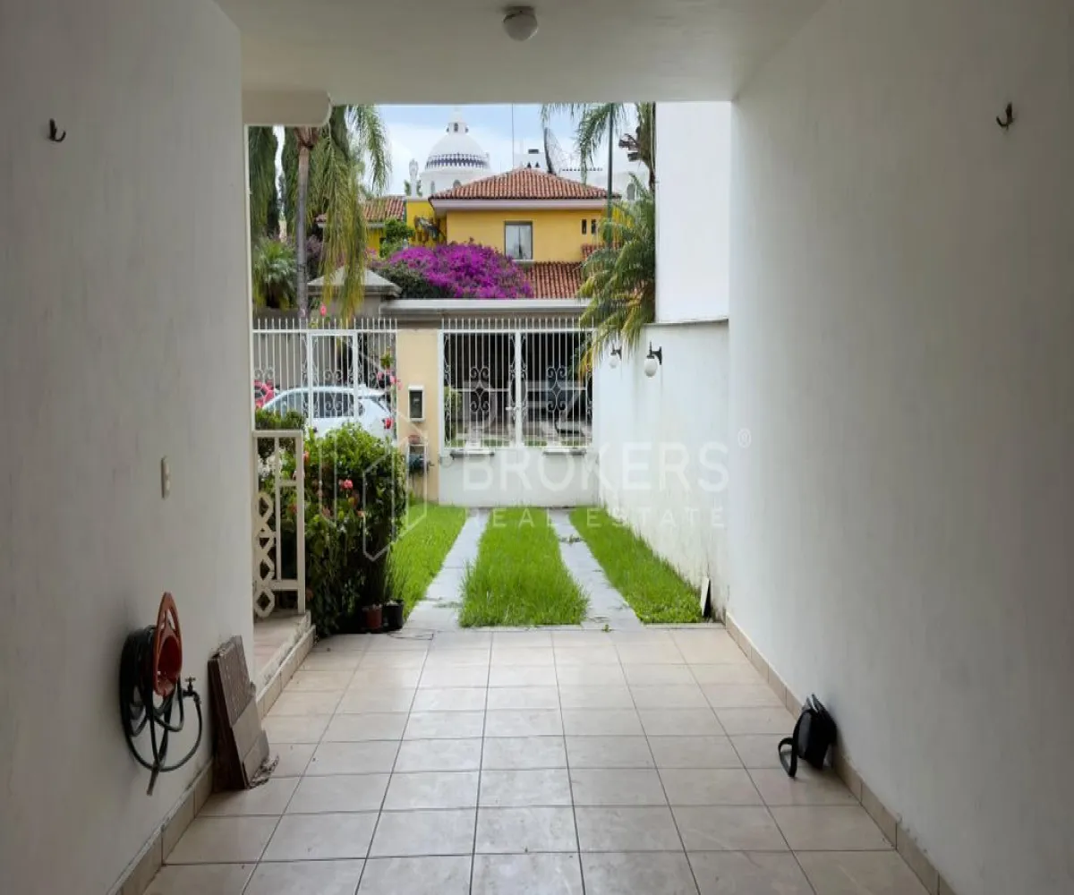 Casa En Venta,El Palomar,Valle de Banderas 220, Tlajomulco de Zúñiga, Jalisco 45643, 3 Habitaciones,3 Baños,Valle de Banderas ,2,pac3hVU Casa En Venta,El Palomar,Valle de Banderas 220, Tlajomulco de Zúñiga, Jalisco 45643, 3 Habitaciones,3 Baños,Valle de Banderas ,2,pac3hVU