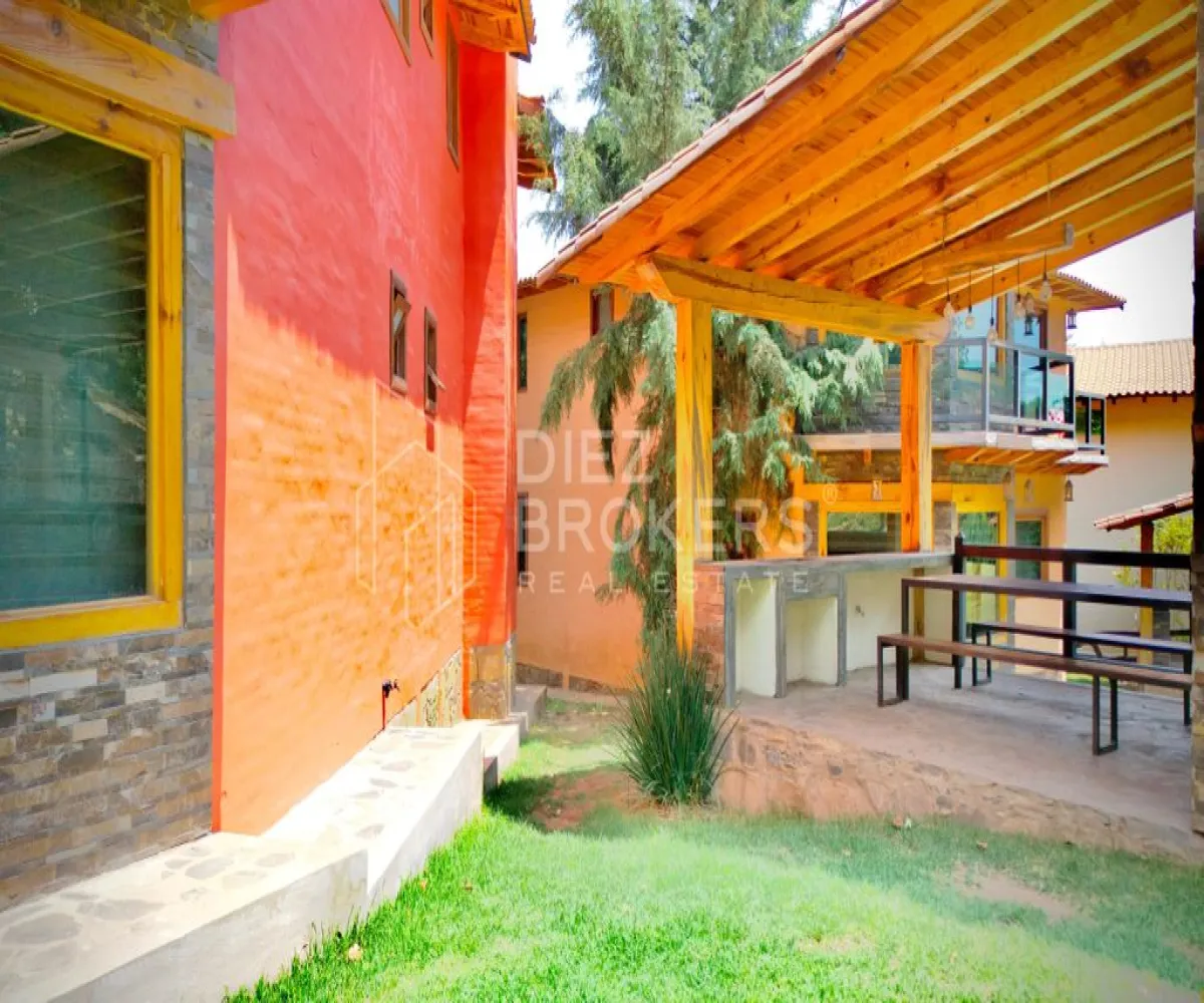 Casa En Venta,Mazamitla Centro,Pisani S/N, Mazamitla, Jalisco 49500, 5 Habitaciones,5 Baños,Pisani ,1,pamWuUY