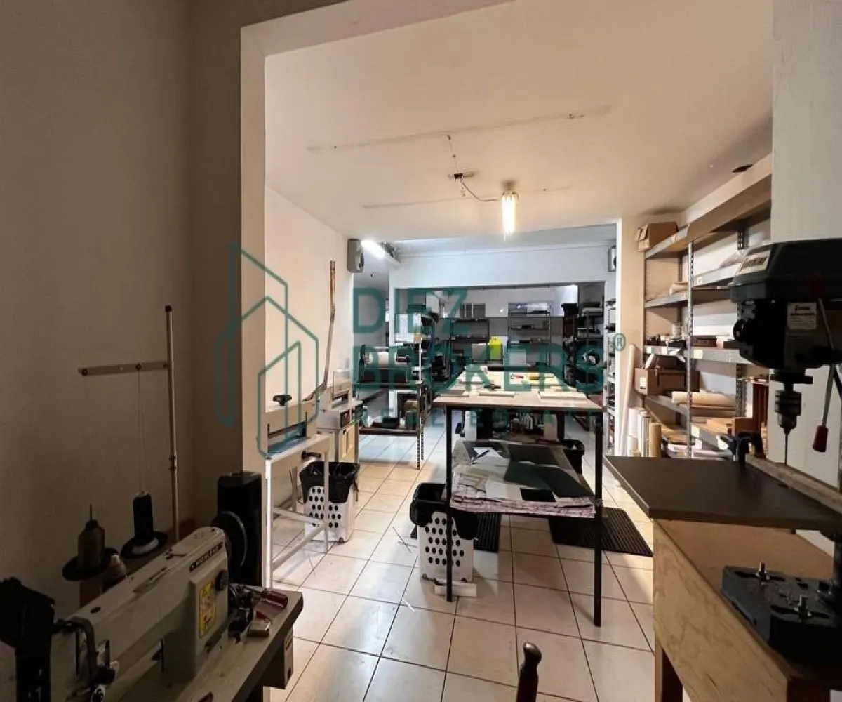 Casa En Venta,Centro,Avenida Miguel Hidalgo y Costilla 2125, Guadalajara, Jalisco 44100,Avenida Miguel Hidalgo y Costilla,2,pfmMljJ Casa En Venta,Centro,Avenida Miguel Hidalgo y Costilla 2125, Guadalajara, Jalisco 44100,Avenida Miguel Hidalgo y Costilla,2,pfmMljJ