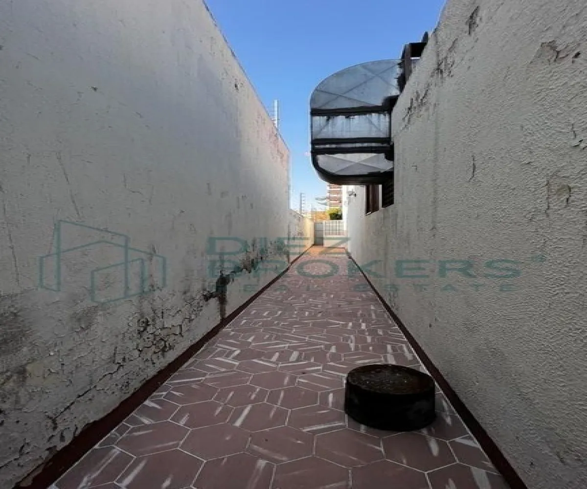 Casa En Venta,Centro,Avenida Miguel Hidalgo y Costilla 2125, Guadalajara, Jalisco 44100,Avenida Miguel Hidalgo y Costilla,2,pfmMljJ Casa En Venta,Centro,Avenida Miguel Hidalgo y Costilla 2125, Guadalajara, Jalisco 44100,Avenida Miguel Hidalgo y Costilla,2,pfmMljJ