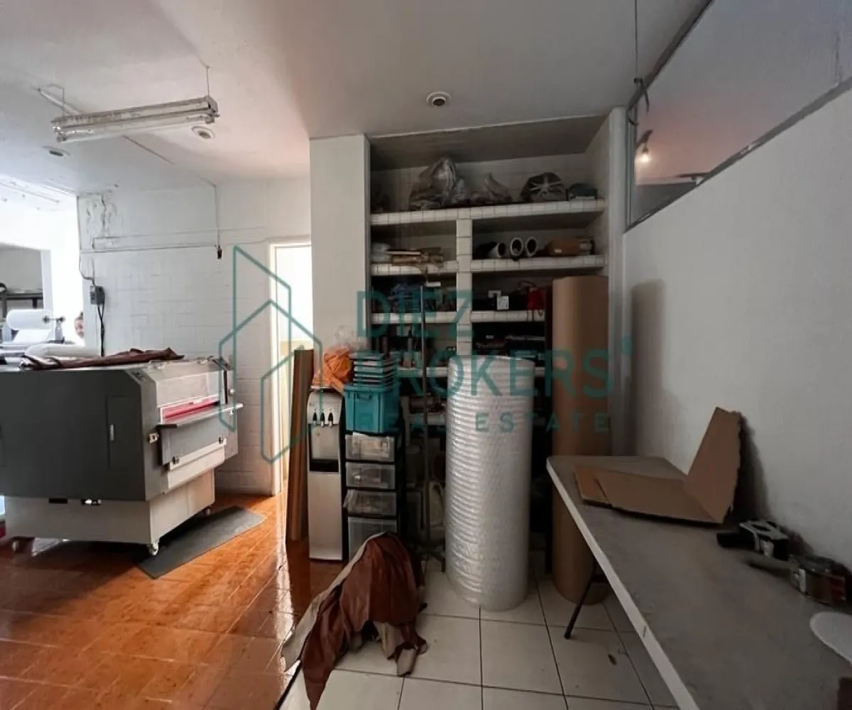 Casa En Venta,Centro,Avenida Miguel Hidalgo y Costilla 2125, Guadalajara, Jalisco 44100,Avenida Miguel Hidalgo y Costilla,2,pfmMljJ Casa En Venta,Centro,Avenida Miguel Hidalgo y Costilla 2125, Guadalajara, Jalisco 44100,Avenida Miguel Hidalgo y Costilla,2,pfmMljJ