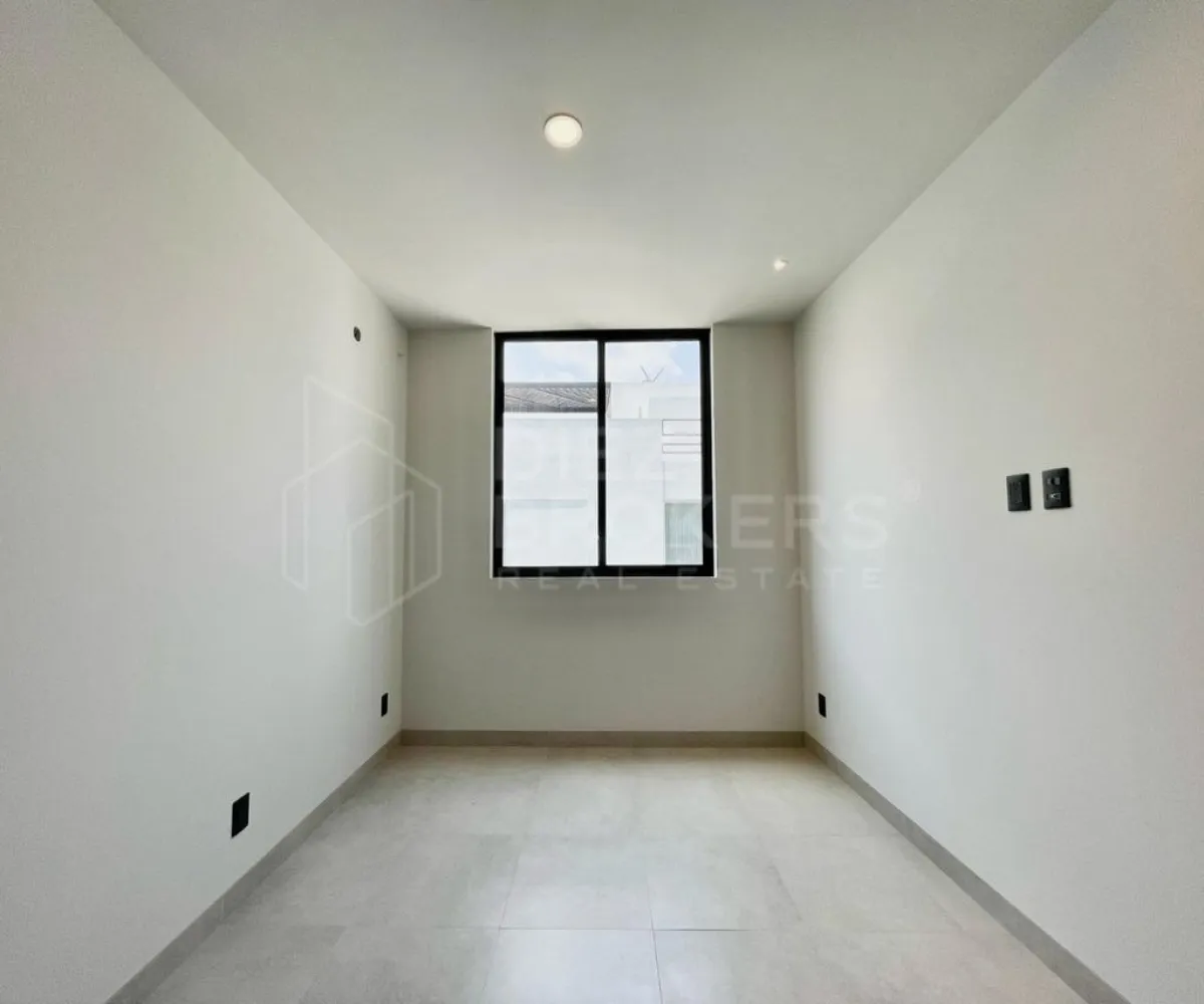 Casa En Venta,Zapopan,Blvd Santillana 2 S/N, Zapopan, Jalisco 45134, 5 Habitaciones,5 Baños,Blvd Santillana 2,1,pgucPKU Casa En Venta,Zapopan,Blvd Santillana 2 S/N, Zapopan, Jalisco 45134, 5 Habitaciones,5 Baños,Blvd Santillana 2,1,pgucPKU