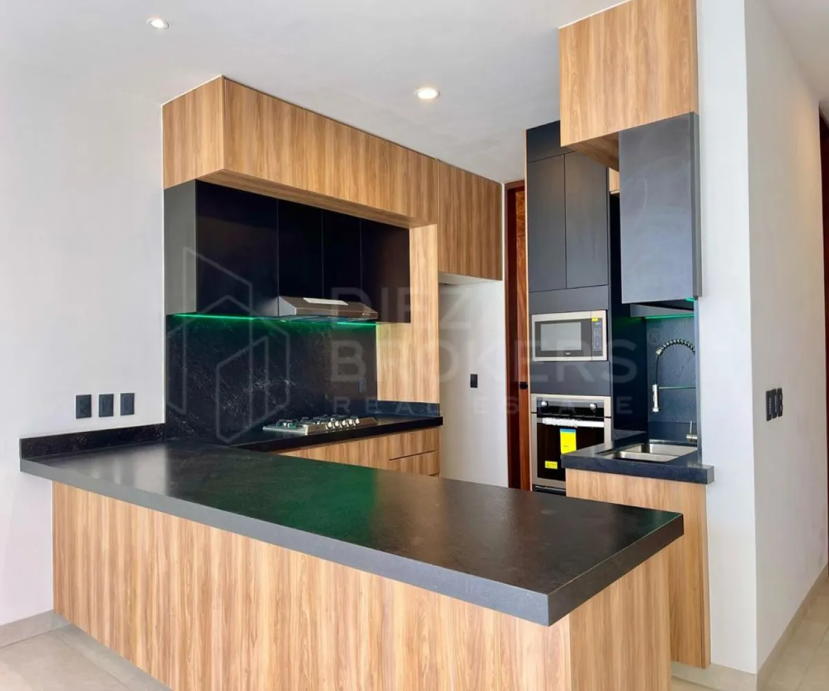 Casa En Venta,Zapopan,Blvd Santillana 2 S/N, Zapopan, Jalisco 45134, 5 Habitaciones,5 Baños,Blvd Santillana 2,1,pgucPKU Casa En Venta,Zapopan,Blvd Santillana 2 S/N, Zapopan, Jalisco 45134, 5 Habitaciones,5 Baños,Blvd Santillana 2,1,pgucPKU