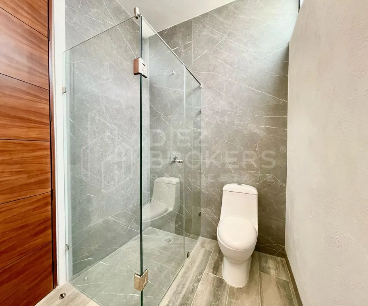 Casa En Venta,Zapopan,Blvd Santillana 2 S/N, Zapopan, Jalisco 45134, 5 Habitaciones,5 Baños,Blvd Santillana 2,1,pgucPKU Casa En Venta,Zapopan,Blvd Santillana 2 S/N, Zapopan, Jalisco 45134, 5 Habitaciones,5 Baños,Blvd Santillana 2,1,pgucPKU