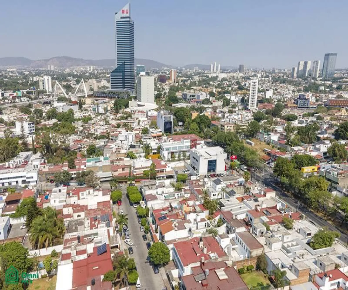 Casa En Renta,Jardines del Bosque Centro,La Luna 2910, Guadalajara, Jalisco 44520,4 Baños,La Luna,2,MX2222165 Casa En Renta,Jardines del Bosque Centro,La Luna 2910, Guadalajara, Jalisco 44520,4 Baños,La Luna,2,MX2222165
