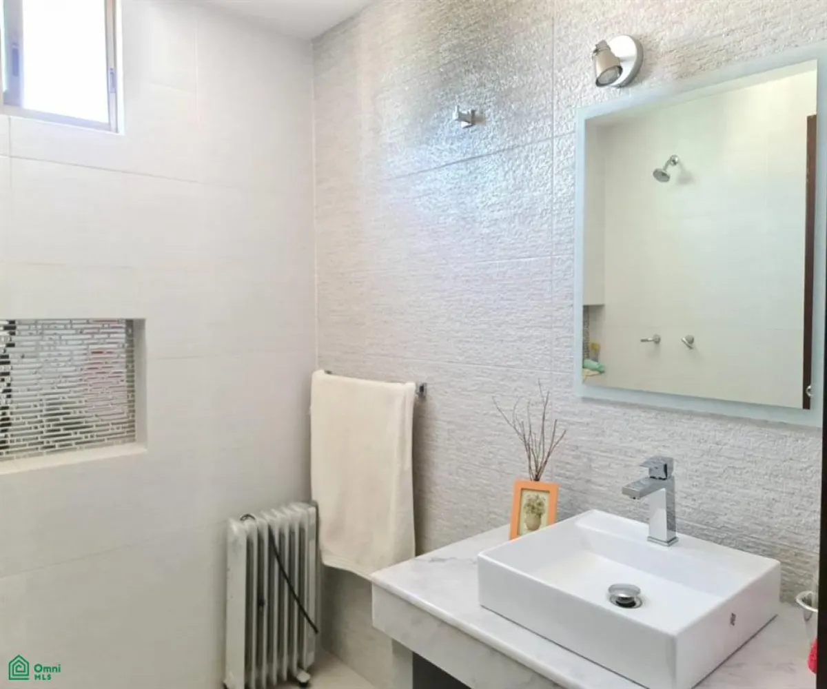 Casa En Venta,Bosques de La Victoria,Islote 2933, Guadalajara, Jalisco 44540, 4 Habitaciones,3 Baños,Islote,2,MX2227102 Casa En Venta,Bosques de La Victoria,Islote 2933, Guadalajara, Jalisco 44540, 4 Habitaciones,3 Baños,Islote,2,MX2227102